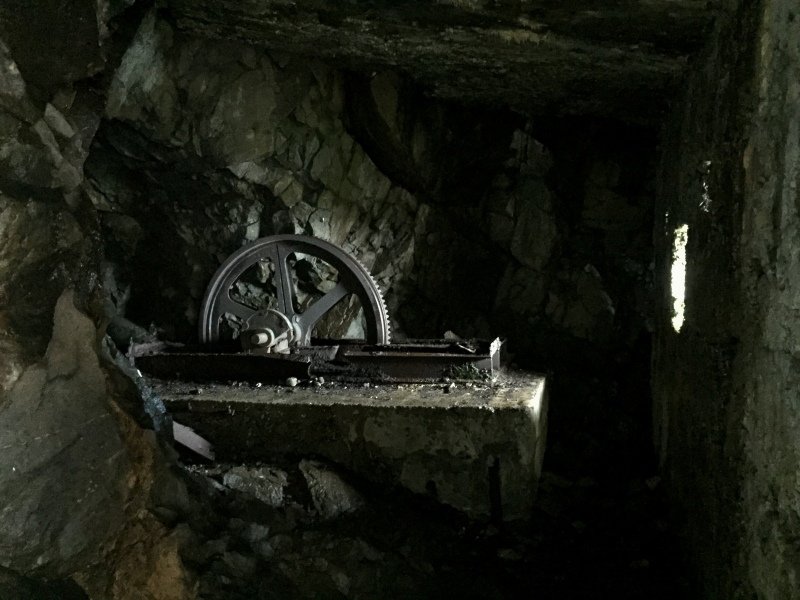 Gedenkstätte Hartmannswillerkopf: to assist with transport the Germans built a cable car, this is the main wheel at the top.