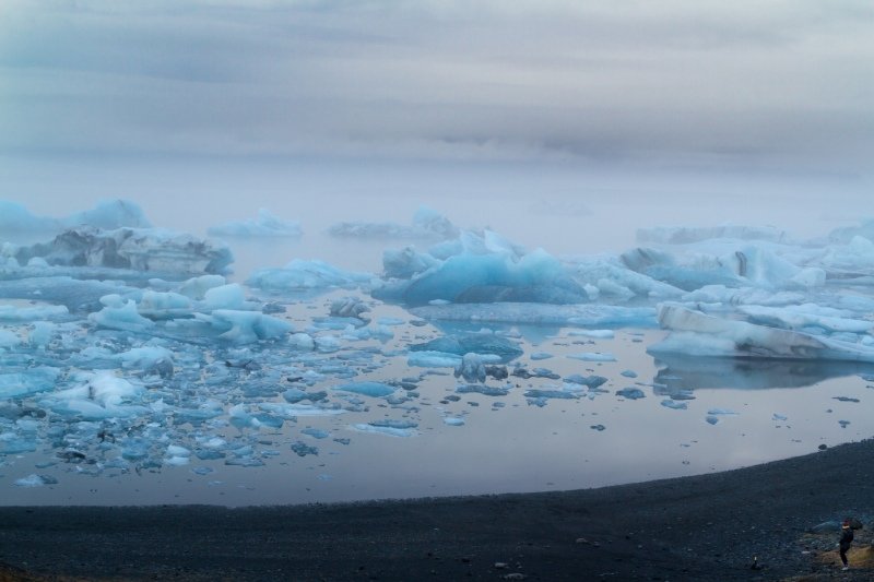 View of Jökulsárlón Lagoon, full of icebergs from the Breiðamerkurjökull glacier, fog, mood and (somewhere) Anna, Wayne and Kerrie