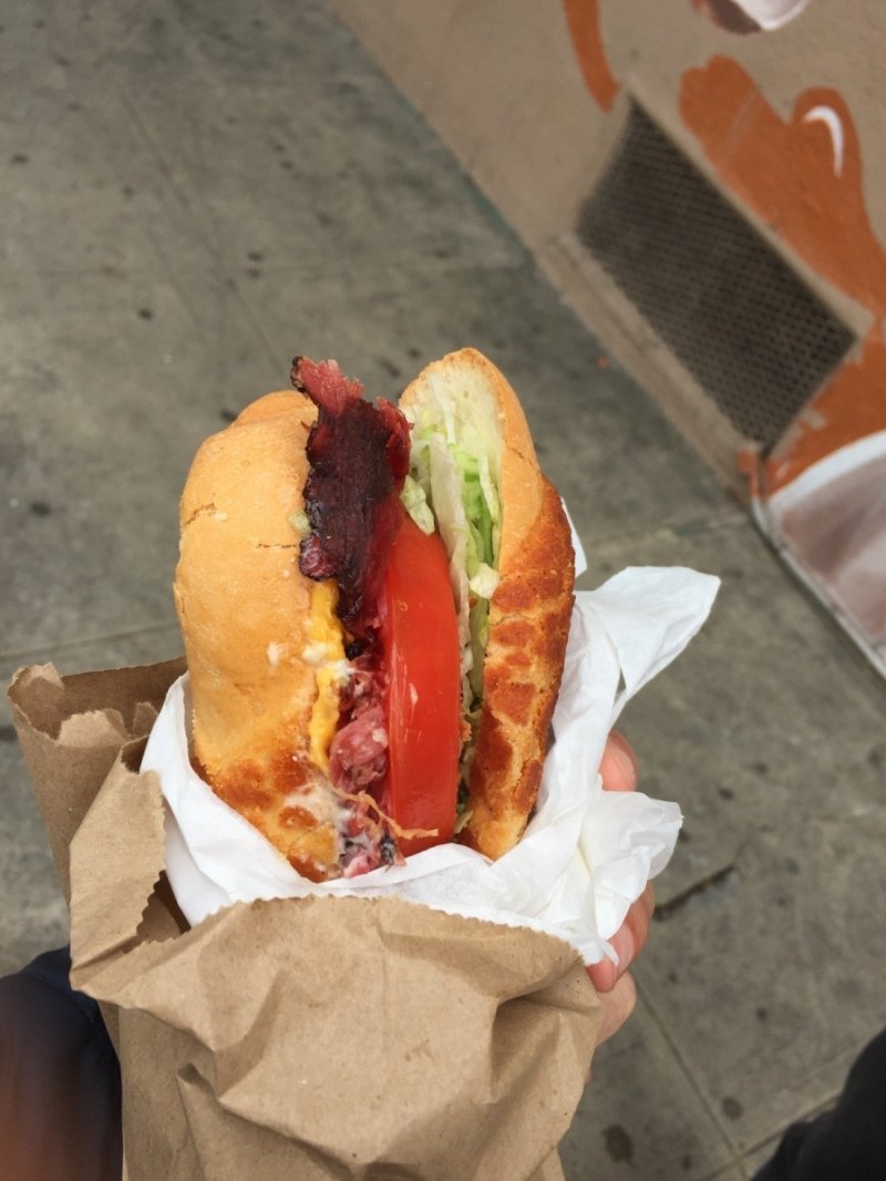 Roxie Food Centre Tiger Bun