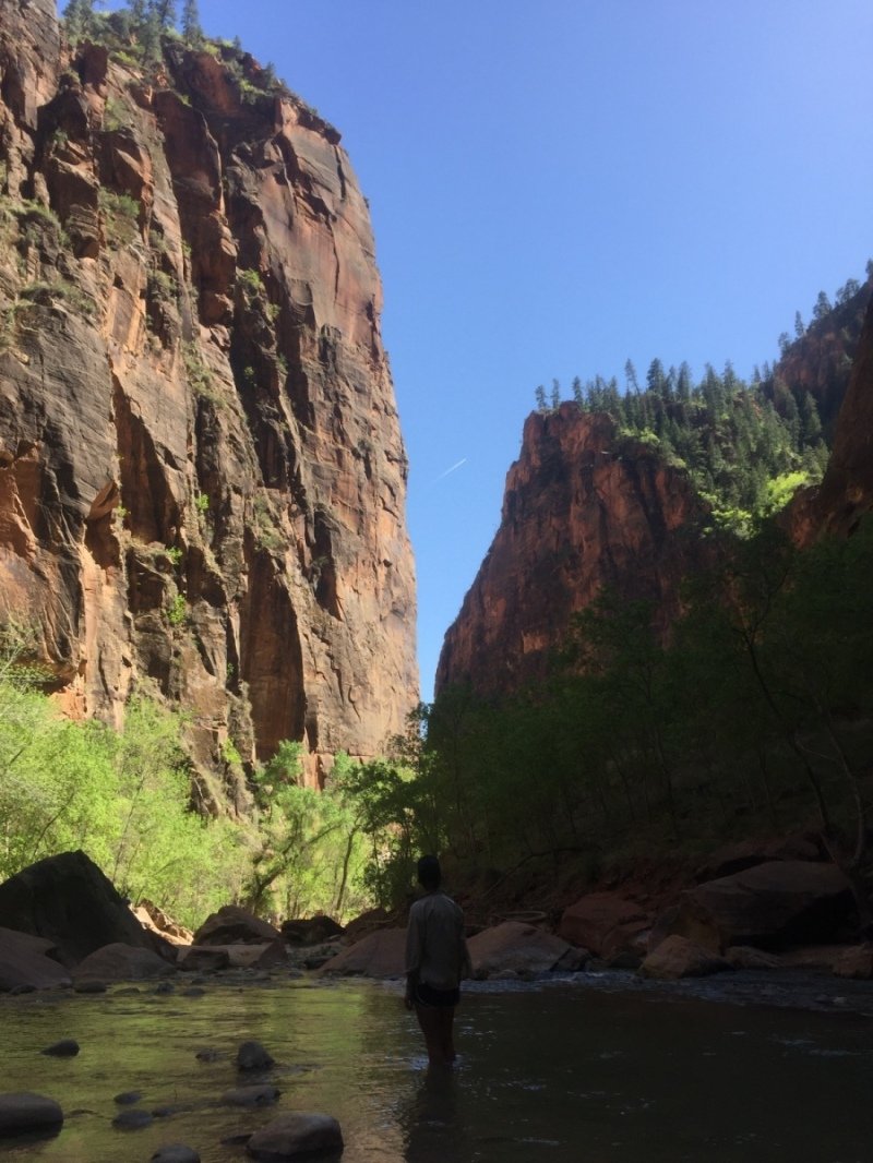 Heading to the Narrows